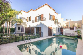VILLA TARGA